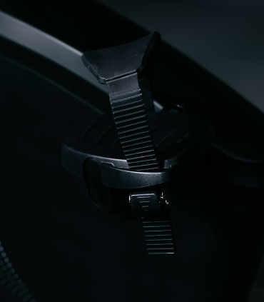 Semi-ligfiets ROADSTER LED zelfvoorzienend - CARE - verbonden ergometer