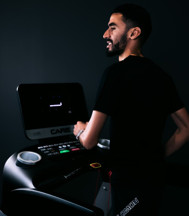 Professionele loopband - 25km/u - CARE - CLUB RUNNER LED